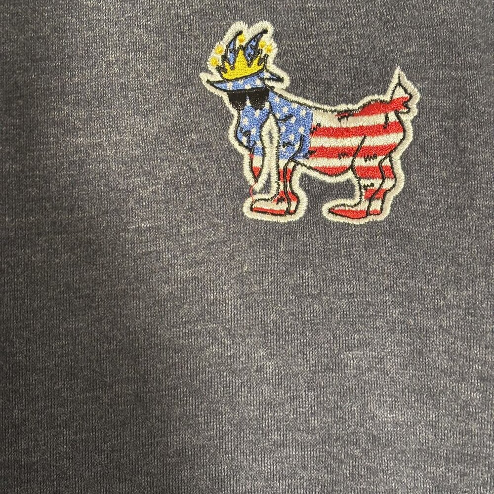 GOAT USA Navy Crewneck Sweatshirt Size Medium - Picture 4 of 9